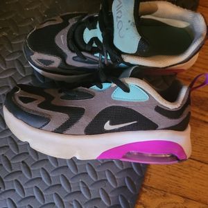 Nike girls gym shoes